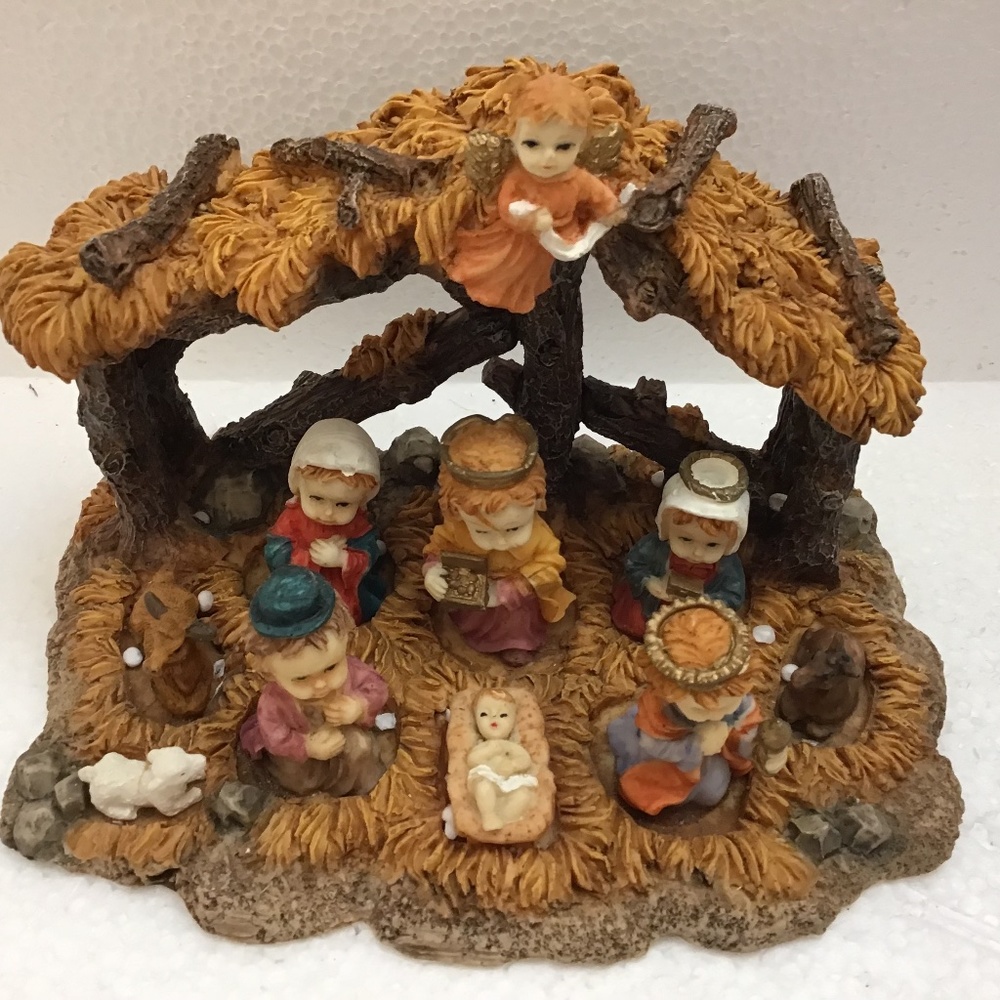 Vintage Messina Child Like Christmas Manager Scene Holiday Decorating Gifts